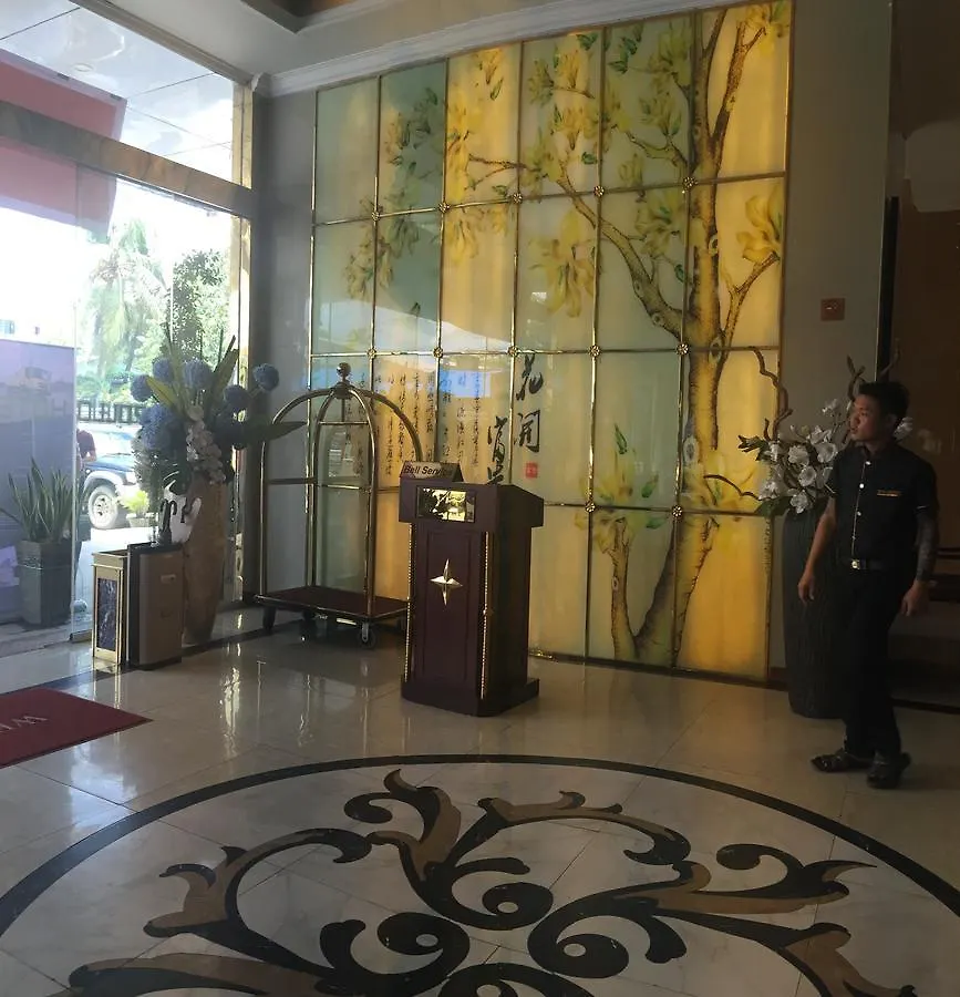 Apollo Hotel Yangon 2*,  Birmania